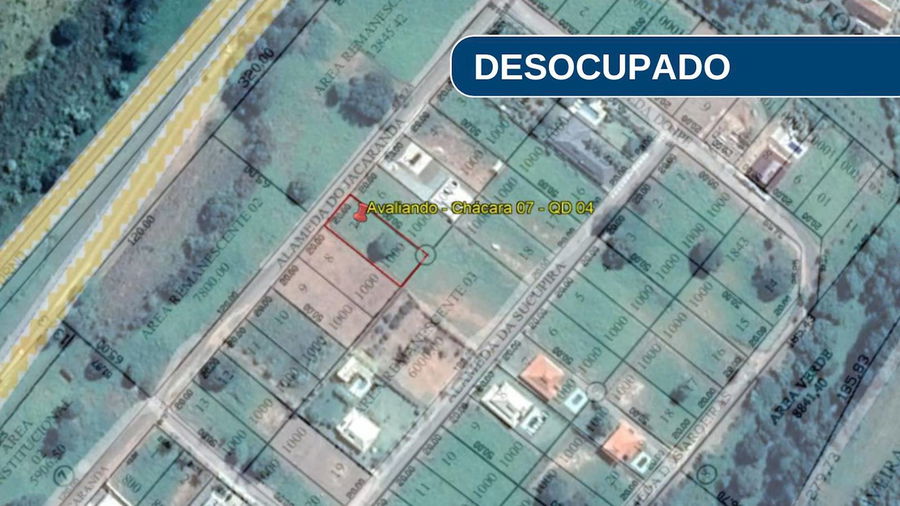 Terreno desocupado com 1000m² em Carmópolis de Minas