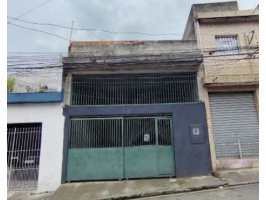 Casa com 134,15m² de terreno, ocupada, ideal para investimento