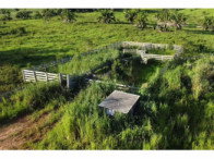 Sítio com 24,20 hectares, curral, cocheira e pastagem