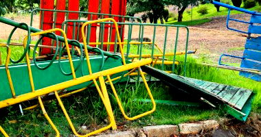 Brinquedos Parque Infantil Metálico - Lote 022