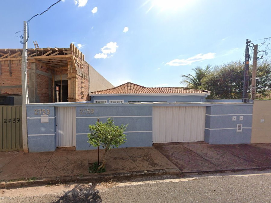 Casa com 3 suítes e 322m² em Araraquara/SP