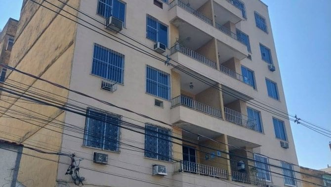 Apartamento com 4 quartos, 1 banheiro e 1 vaga de garagem