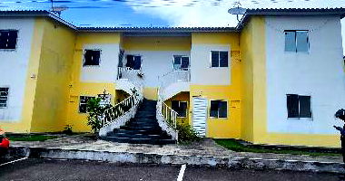 Apartamento com 2 quartos, 1 banheiro, sala, cozinha e 1 vaga