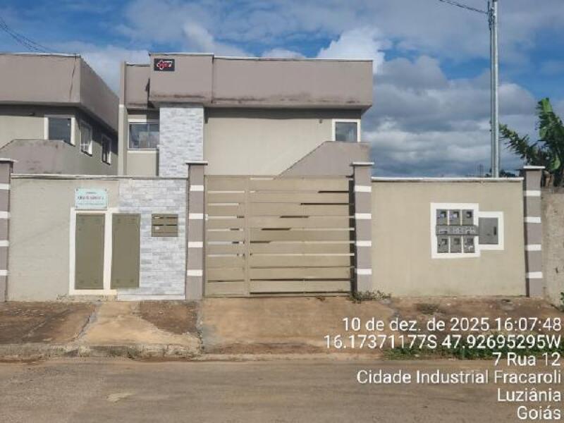 Apartamento com 2 quartos em Luziânia
