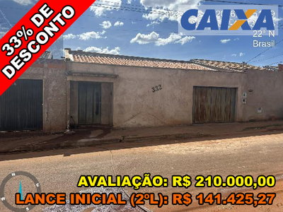 Casa 2 quartos, 48m² privativos, terreno 200m² em Ituiutaba/MG