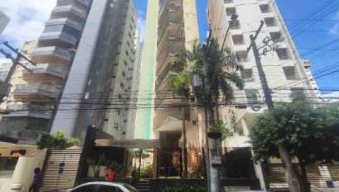 Apartamento 133 m² com 4 Quartos e 5 Banheiros -