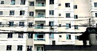 Apartamento com 2 quartos em Lauro de Freitas/BA