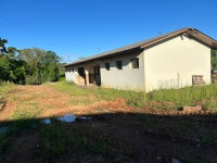 Área de Terras com 940,00m² e Construção de 136,00m²