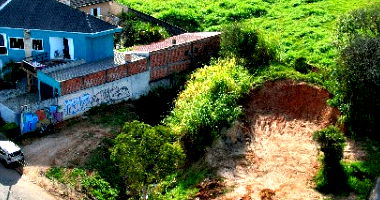Terreno amplo com 1111m² em Santa Felicidade, Curitiba