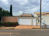 Casa de alto padrão com 301m² em Firminópolis/GO - Leilão Santander