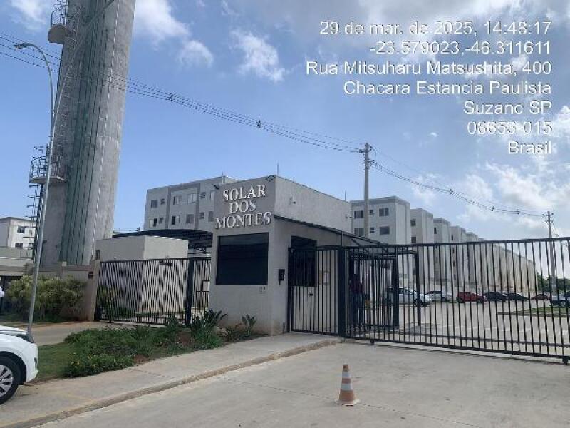 Apartamento com 2 quartos, 1 banheiro e 1 vaga