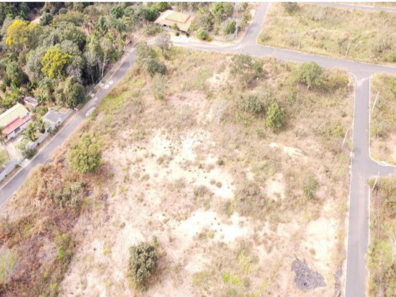 Lote urbano de 1.000 m²