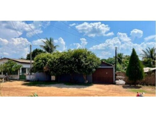 Casa Residencial 236,62m² em Peixoto de Azevedo - Ocupada