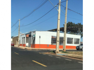 Imóvel Comercial/Residencial com 2 unidades em Uberaba/MG
