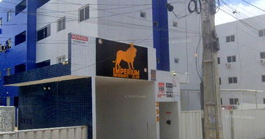 Apartamento com 2 quartos e varanda em João Pessoa