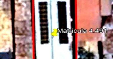 Casa com 300m² de terreno e 180m² construídos