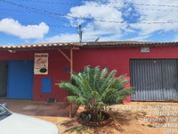 Casa com 2 quartos, varanda, 71m² construída, desocupada