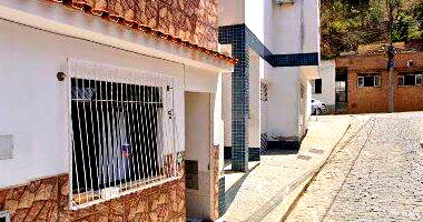 Espaçoso lote de terreno com 2808,81m² em área nobre