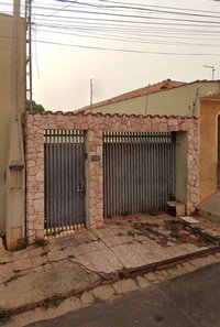 Lote de terras com galpão e casa em Itapira