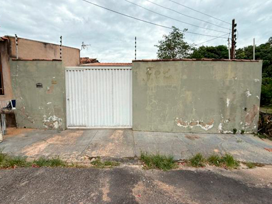 Casa em Cuiabá com 44m² de área construída