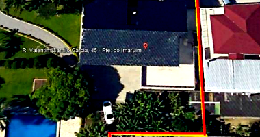 Casa ampla com 3 suítes, 2 dormitórios, piscina e garagem para 3 carros