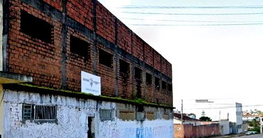 Imóvel Comercial em Obras para Hospital em Arapiraca/AL
