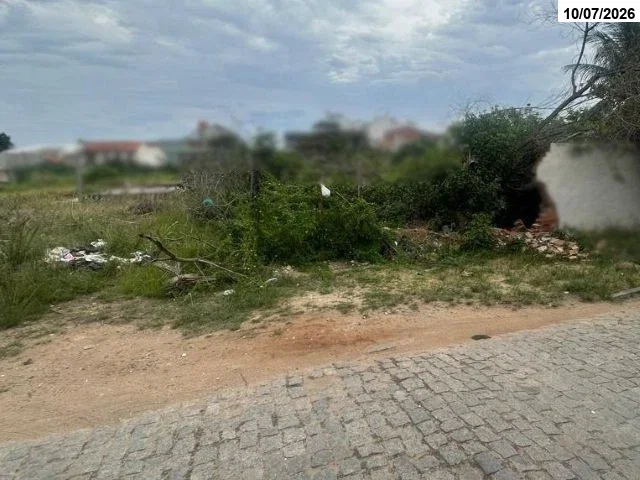 Terreno de 1.763,75 m² com potencial