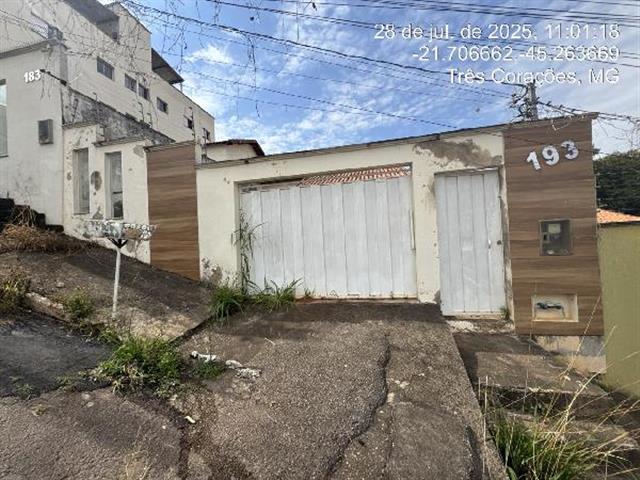 Casa com 2 quartos em Três Corações