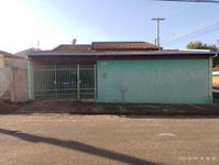 Casa com 3 Quartos em Guarantã/SP