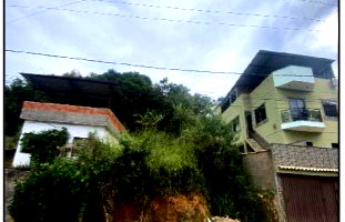 Terreno de 315 m² em loteamento planejado