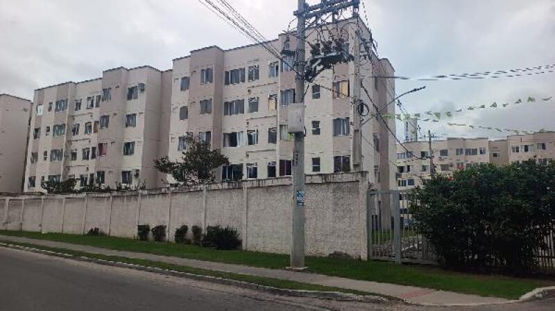 Apartamento com 2 Quartos e Vaga em São Gonçalo