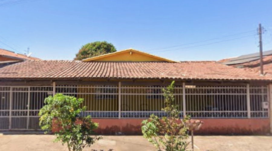 Casa Residencial em Goiânia/GO - 397,74m², Murada e com Garagem