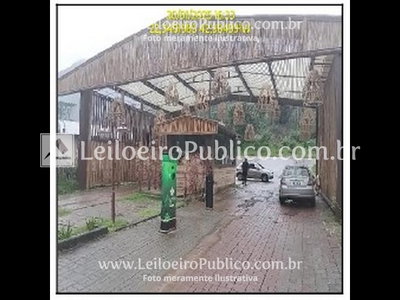 Terreno de 567,74m² em Condomínio Fechado com 36% de Desconto