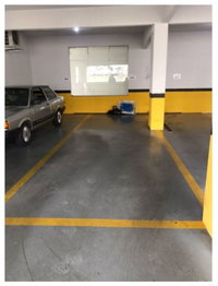 Box de Garagem com 20m² no Edifício Dubai, 50% de participação
