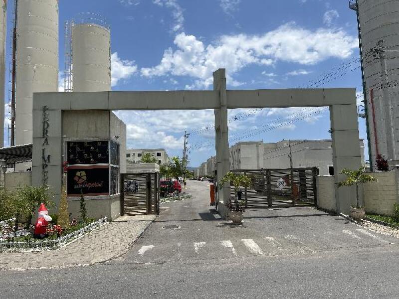 Apartamento com 2 quartos, 1 banheiro, 1 vaga de garagem, 40.82m²