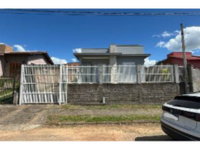 Casa em leilão com 62,56m² de área construída