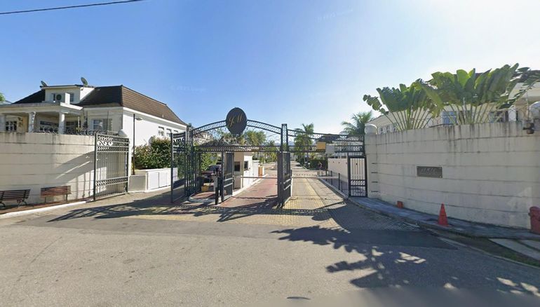 Casa 224m² com 2 vagas, ocupada, no Recreio dos Bandeirantes