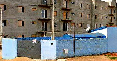 Casa econômica 2 quartos, 1 banheiro, 52.5m² construída, desocupada