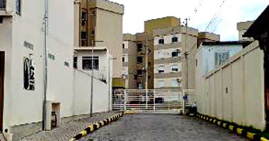 Apartamento com 2 quartos e 1 vaga em Pelotas/RS