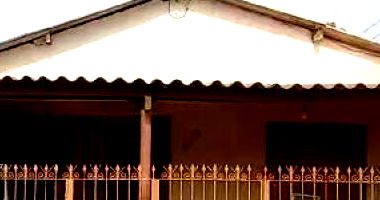 Casa 2 quartos, 1 banheiro, 63m² construída, desocupada