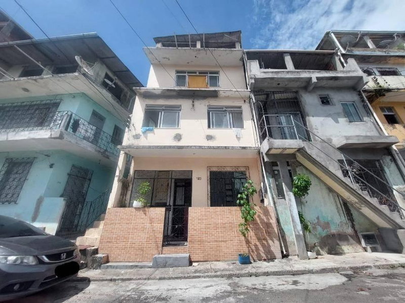 Casa com 2 quartos, 1 banheiro, 60m² construídos, ocupada