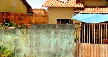 Casa com 2 quartos em Luziânia - GO