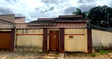Casa geminada 3 quartos, 2 banheiros, 1 vaga, 92,75m² privativos