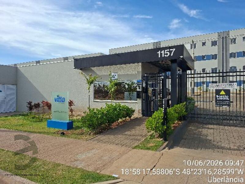 Apartamento 2 Quartos com 87m² e Vaga de Garagem