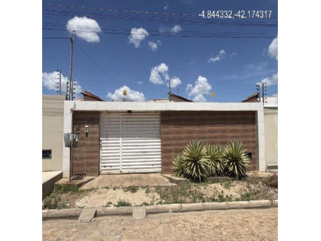 Casa com 2 quartos em Campo Maior/PI