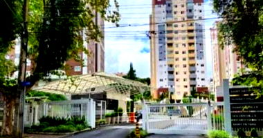 Elegante Apartamento de 3 Quartos com 131m² e 2 Vagas de Garagem