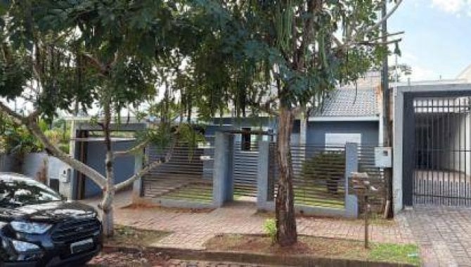 Casa padrão com 210m², 3 quartos, ocupada