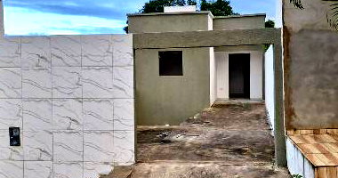 Casa com 2 quartos e 49,15 m², desocupação não informada