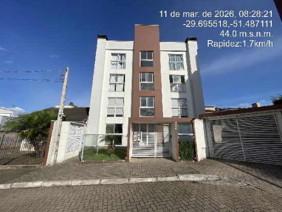 Apartamento com 2 quartos e vaga de garagem em Montenegro