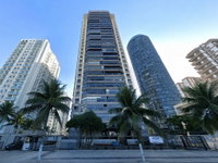 Apartamento 136m² na Barra da Tijuca com 2 vagas de garagem